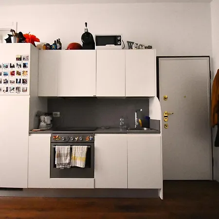 Corte Del 6 - Cozy Modern Flat Апартаменты