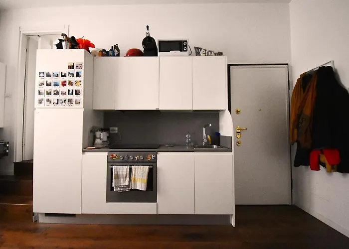 Corte Del 6 - Cozy Modern Flat Апартаменты